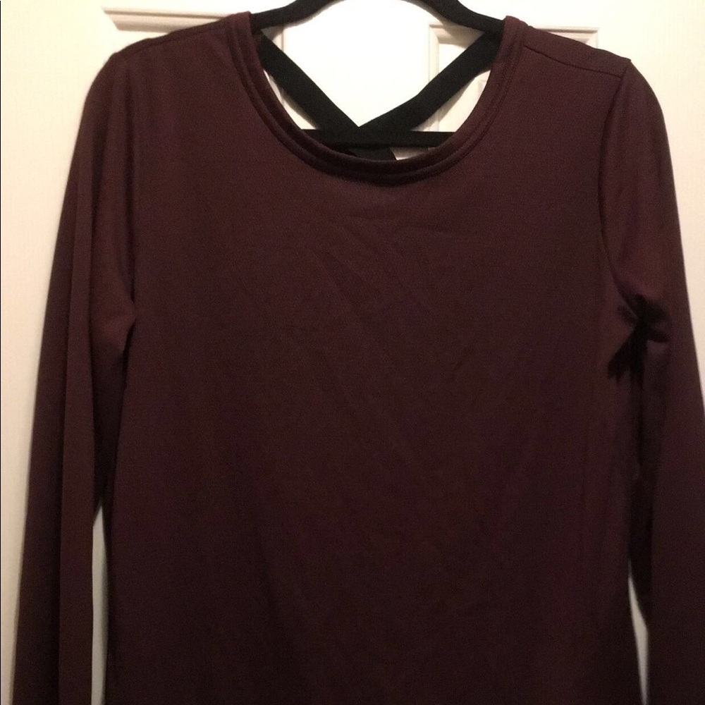 Maroon log sleeve Nike open back